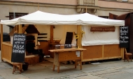 holzofen-handbrotstand