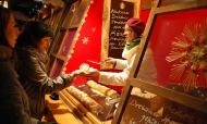 handbrot-verkauf-weihnachtsmarkt